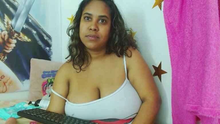 marielasex303av's Streamate show and profile