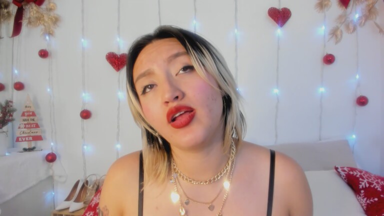 NaraSuarez's Streamate show and profile