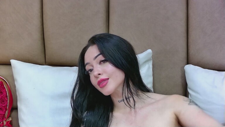 AlessandraLovi's Streamate show and profile