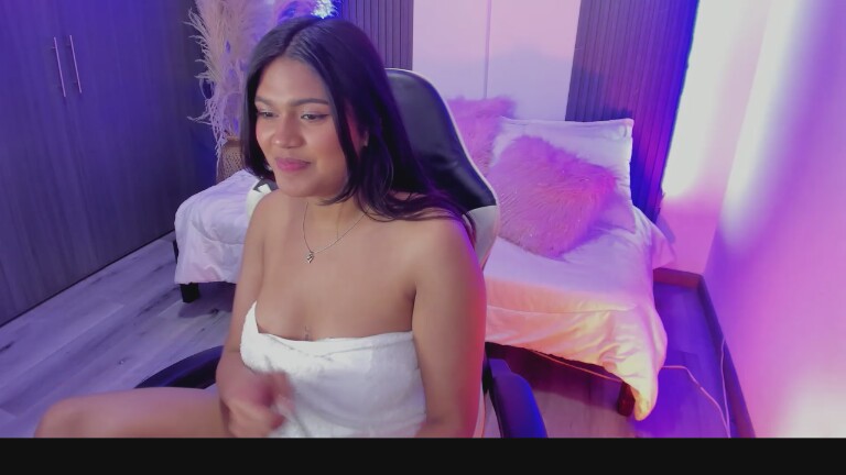 cherry_vixen's Streamate show and profile