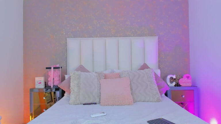 CarolGomeez's Streamate show and profile