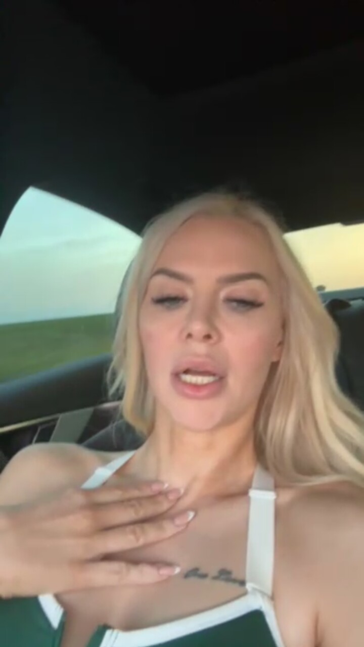 GoddessBuffBarbie