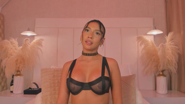 NikoJhon's Streamate show and profile