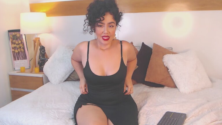 SeleneRisso's Streamate show and profile