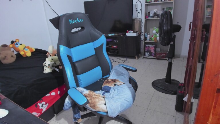 Red_Pandemonium's Streamate show and profile