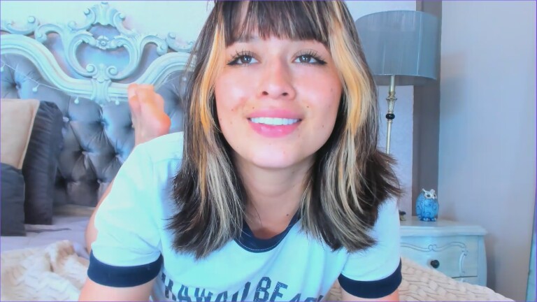 SiaSavach's Streamate show and profile