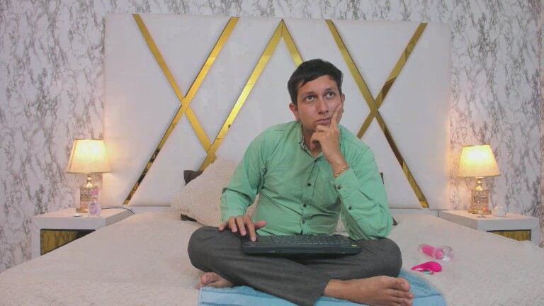 BonnieMatt's Streamate show and profile