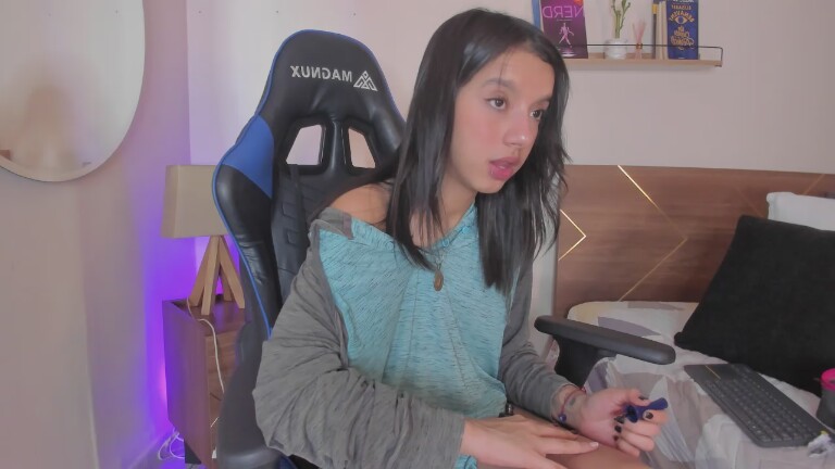 imlucyferreira's Streamate show and profile