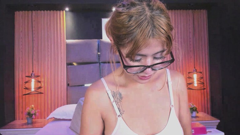 Alana_WaIker's Streamate show and profile