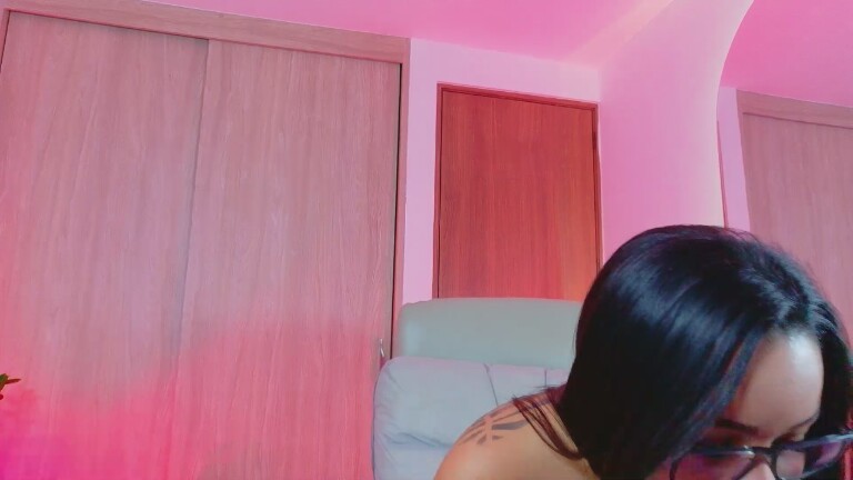 AnnieFerreiras's Streamate show and profile