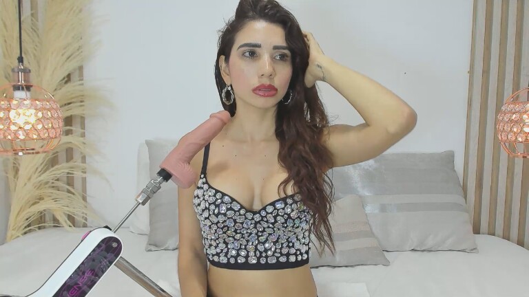 BellaSweet's Streamate show and profile