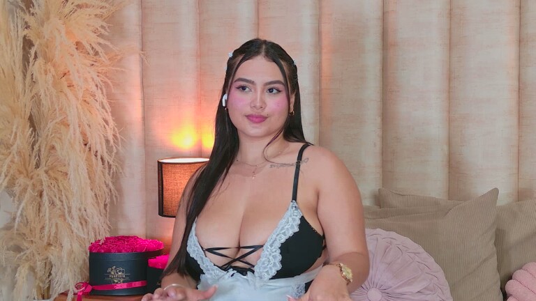 Evelin_Lombardi's Streamate show and profile