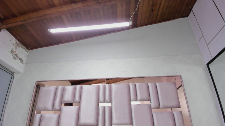 KylieGretchen's Streamate show and profile