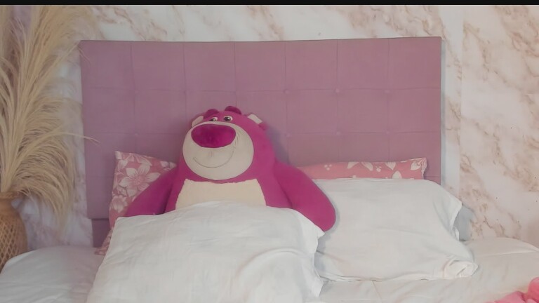 GaiaGreys's Streamate show and profile