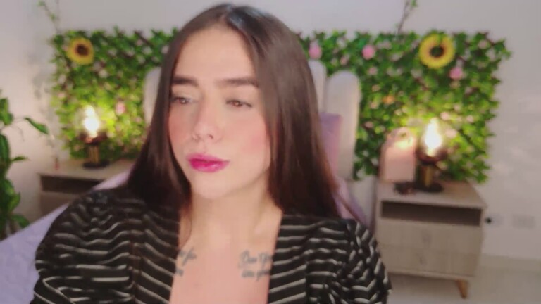 Nomohah_sainz's Streamate show and profile