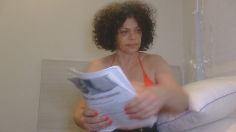 VivienneVale's Streamate show and profile