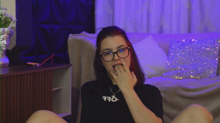 NemesisVelvett's Streamate show and profile