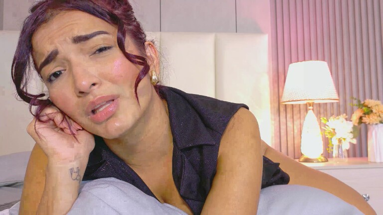 RafaellaCaruso's Streamate show and profile