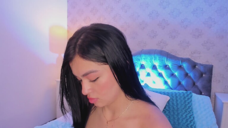 MayaWiills's Streamate show and profile