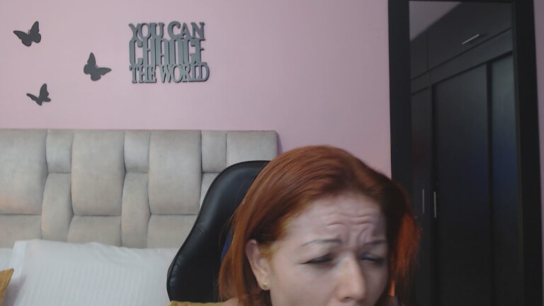 Yulina_Kyle30's Streamate show and profile