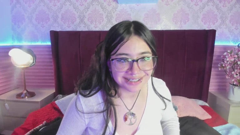 AmaraKazumi's Streamate show and profile