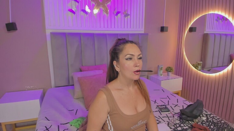 beautymilf40's Streamate show and profile