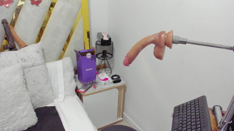 Luna_Mature's Streamate show and profile