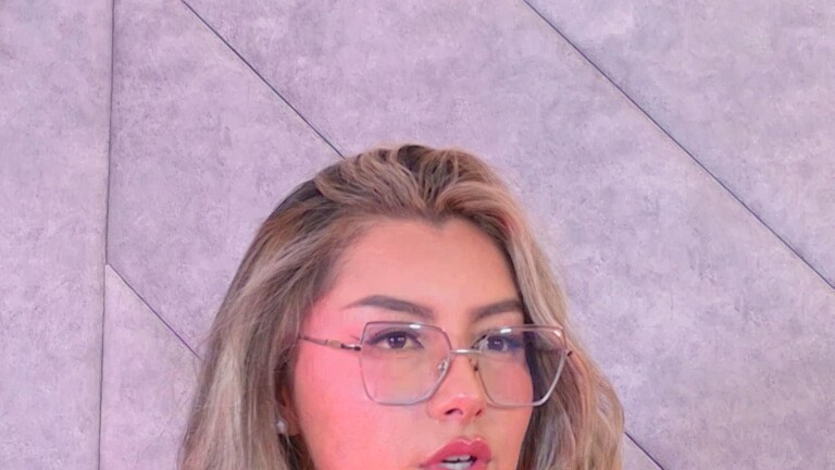 IsaRose's Streamate show and profile