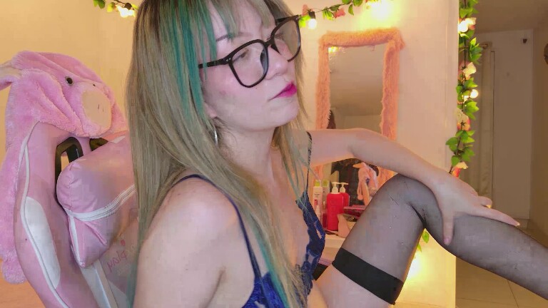 JulieDiamondGB's Streamate show and profile