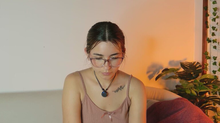 AuraRosse's Streamate show and profile