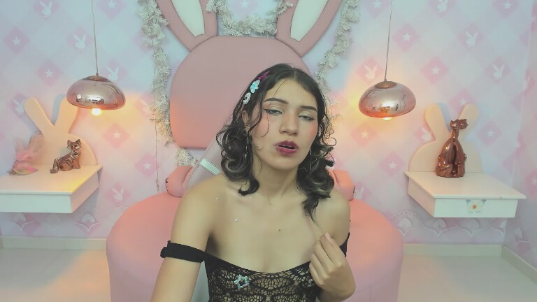 Mia_Desire's Streamate show and profile