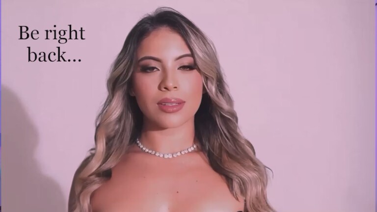 emily_helen's Streamate show and profile