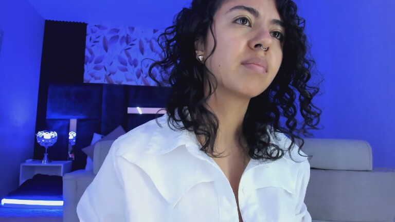 Amareto's Streamate show and profile