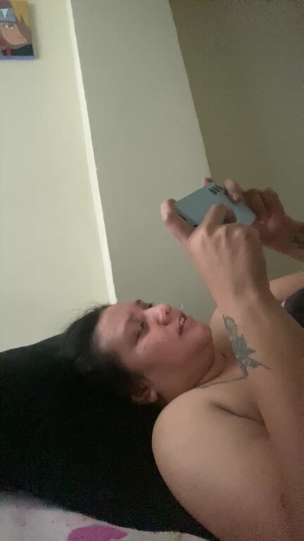 StefaniaLourdes19's Streamate show and profile