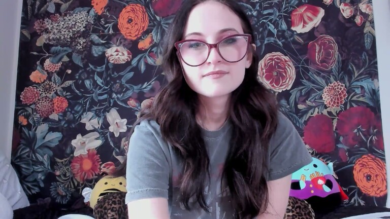 KatieLenore's Streamate show and profile