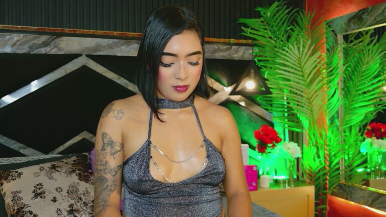 Miah_Hills's Streamate show and profile