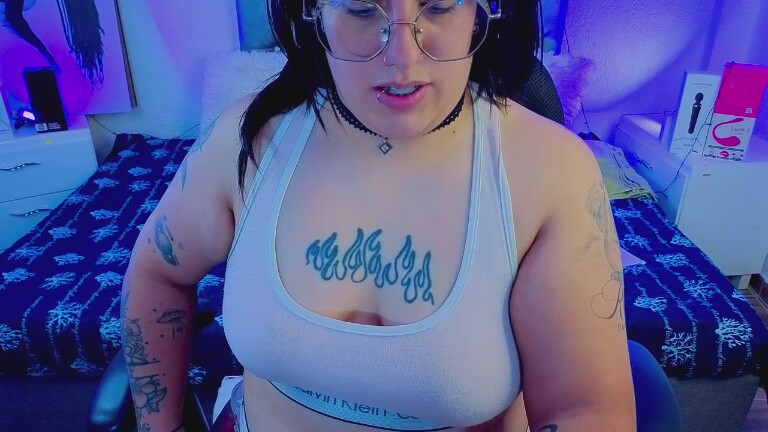 NatalieHarris's Streamate show and profile