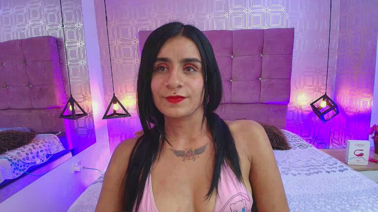 Amber_Luxefg's Streamate show and profile