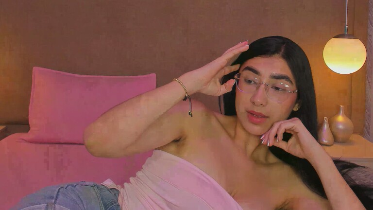 IsabelaTorricelli's Streamate show and profile