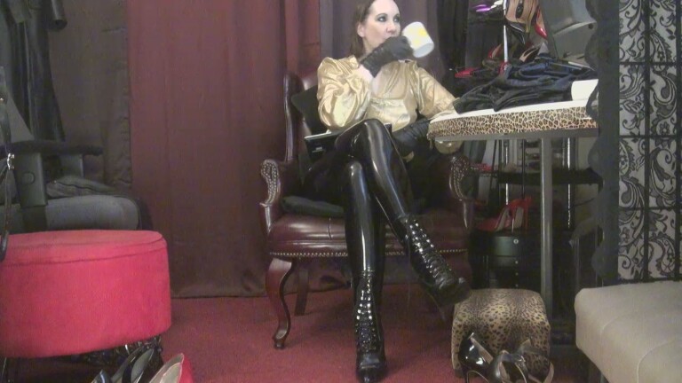 MistressVivian's Streamate show and profile
