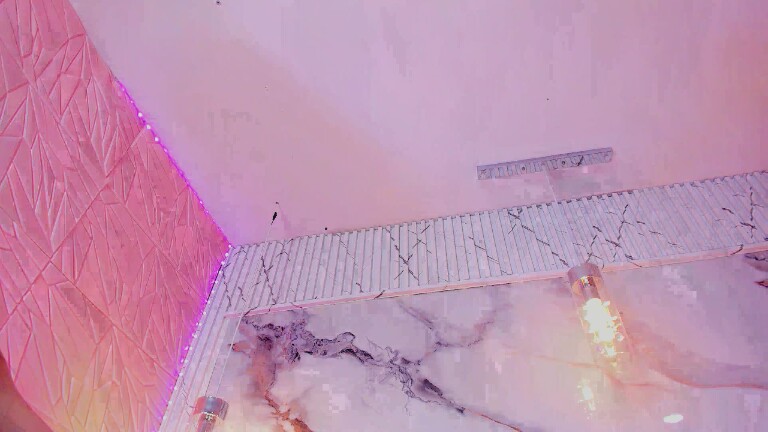 MilyRosie's Streamate show and profile