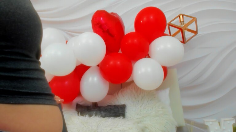 Martina_conor's Streamate show and profile