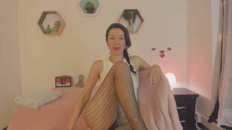 PuossyCatte's Streamate show and profile