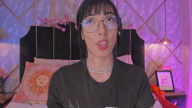 VioletaParr's Streamate show and profile