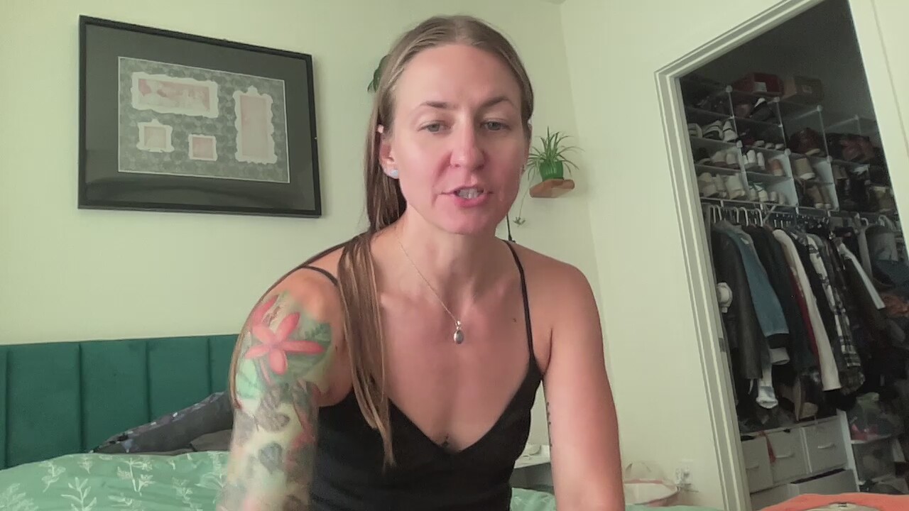 Beebeefitgirl
