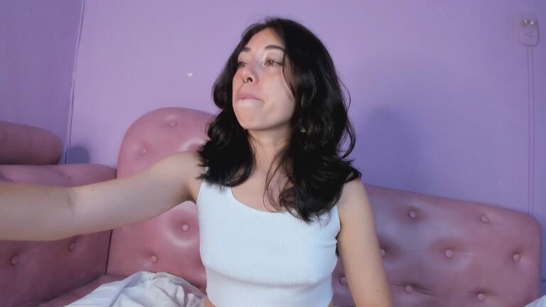 Samantha_Cullen's Streamate show and profile